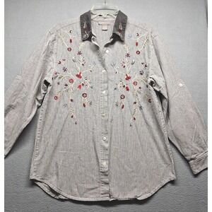 Capacity Women's Embroidered Floral Denim Blouse, Size M, Long Sleeve Size L